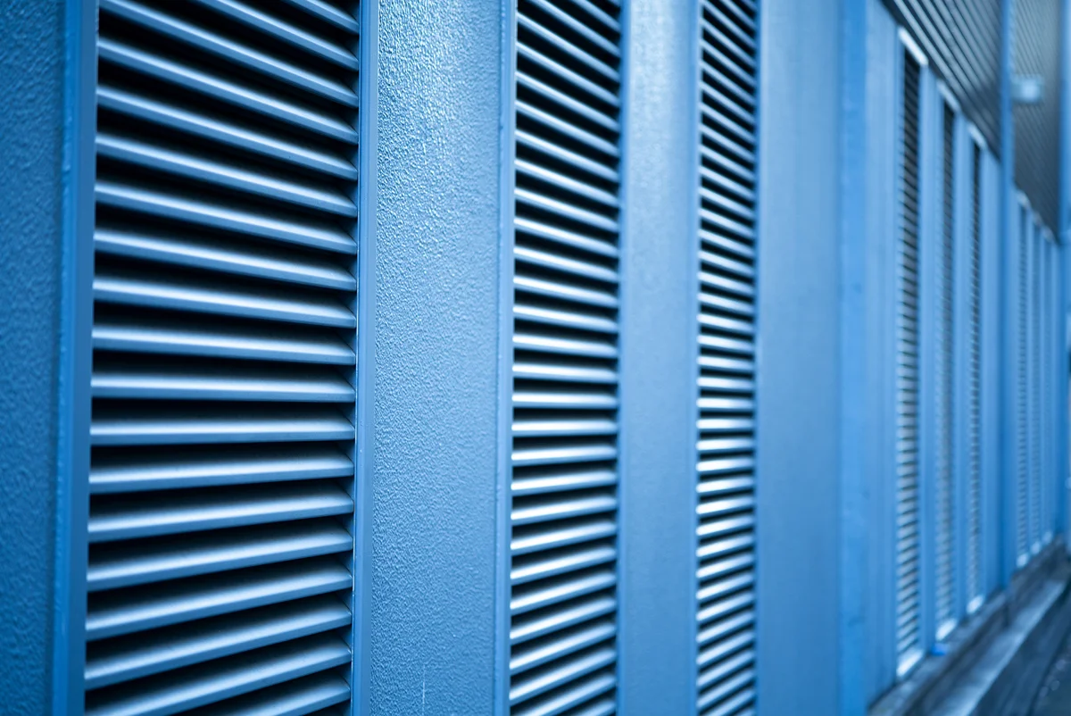 VM-75_28-P01-nmkjhg.jpg