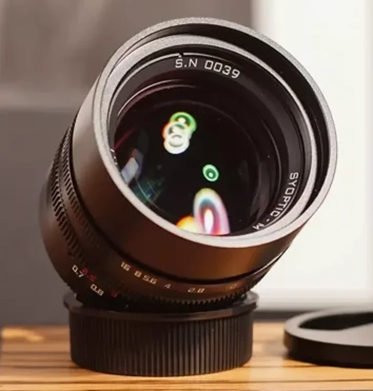 Syoptic 50mm f/1.1 M