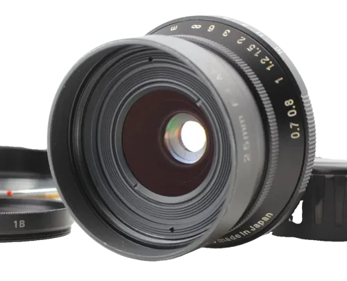 Voigtländer Snapshot-Skopar 25mm f/4