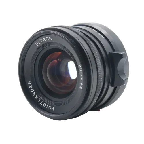 Voigtländer Ultron 28mm f/2