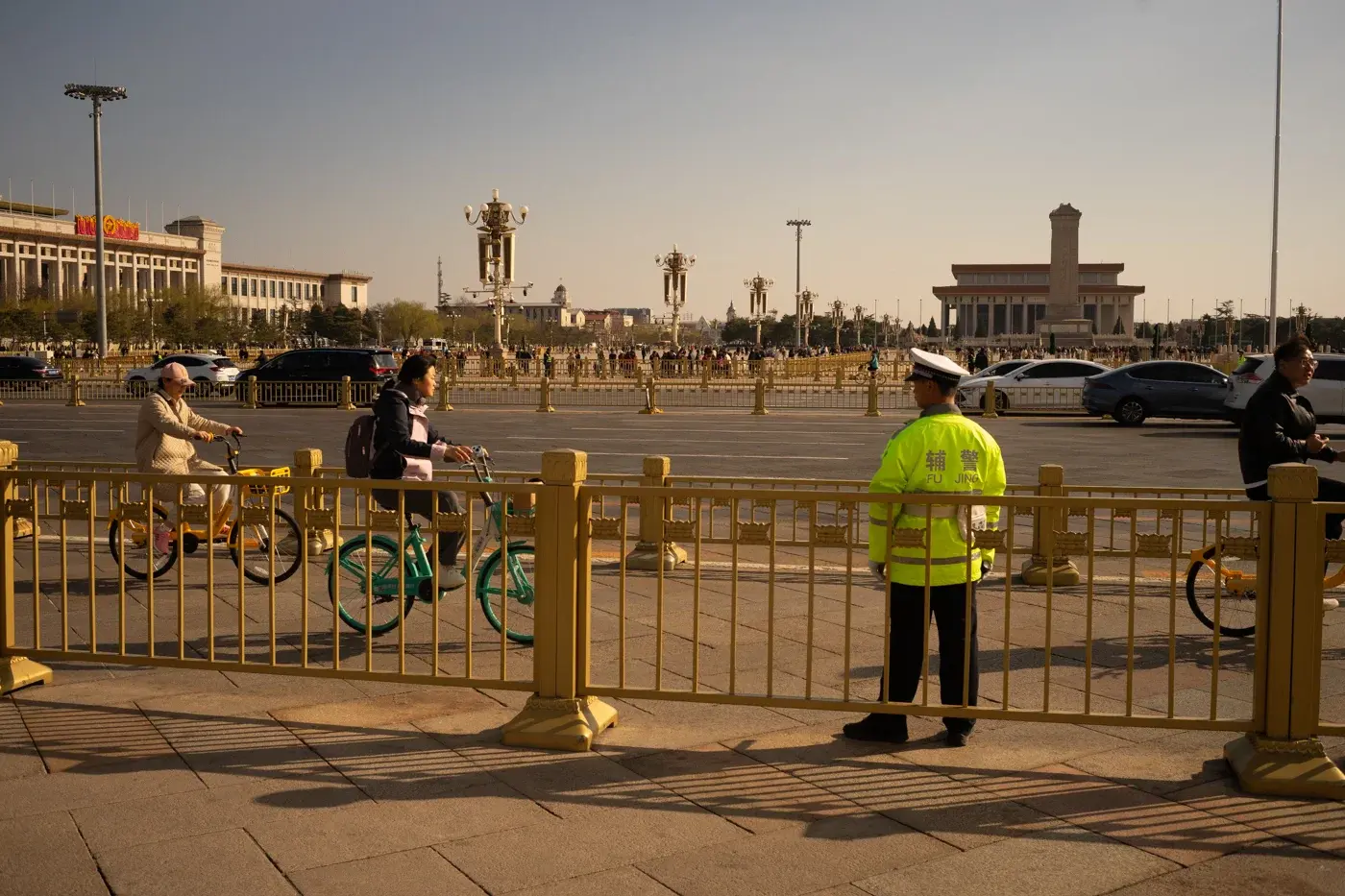 Voigtlander Nokton 35mm f/1.4 II MC lens