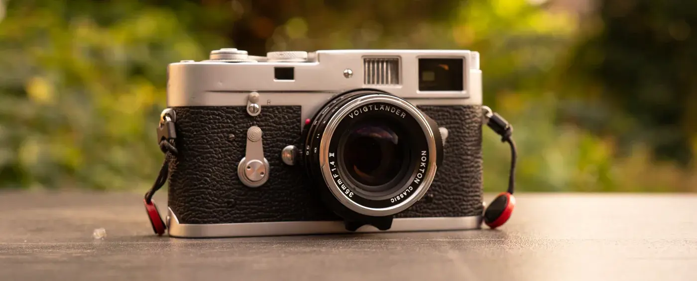 Voigtlander Nokton 35mm f/1.4 II MC lens