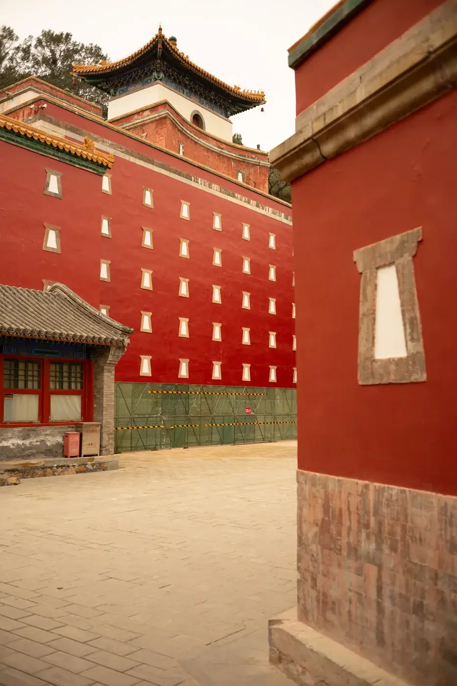 Voigtlander Nokton 35mm f/1.4 II MC lens