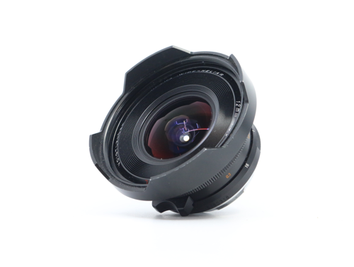 Voigtländer Ultra Wide-Heliar 12mm f/5.6 I