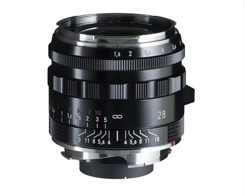 Voigtländer Nokton 28mm f/1.5