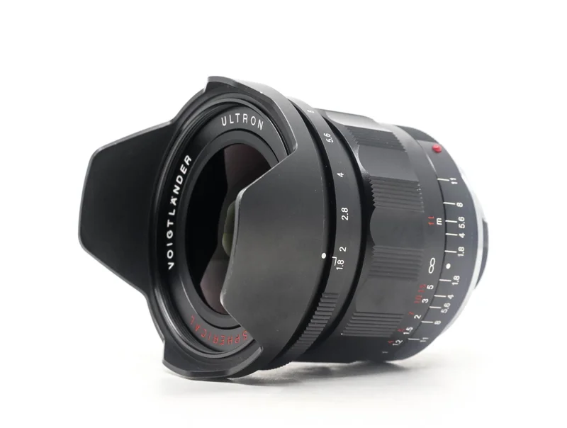 Voigtländer Ultron 21mm f/1.8