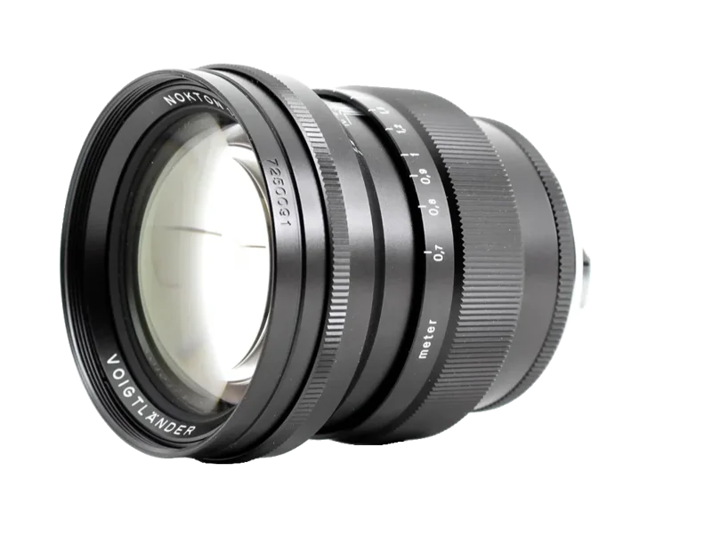 Voigtländer Nokton 75mm f/1.5