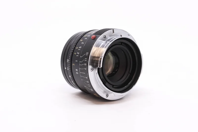 Leica Summarit-M 35mm f/2.5