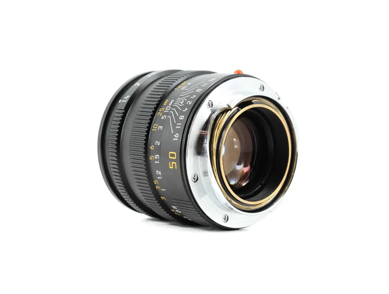 Leica Summilux-M 50mm f/1.4 II