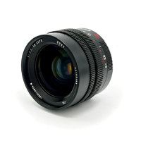 50mm F1.1 Lunaelumen-M V3
