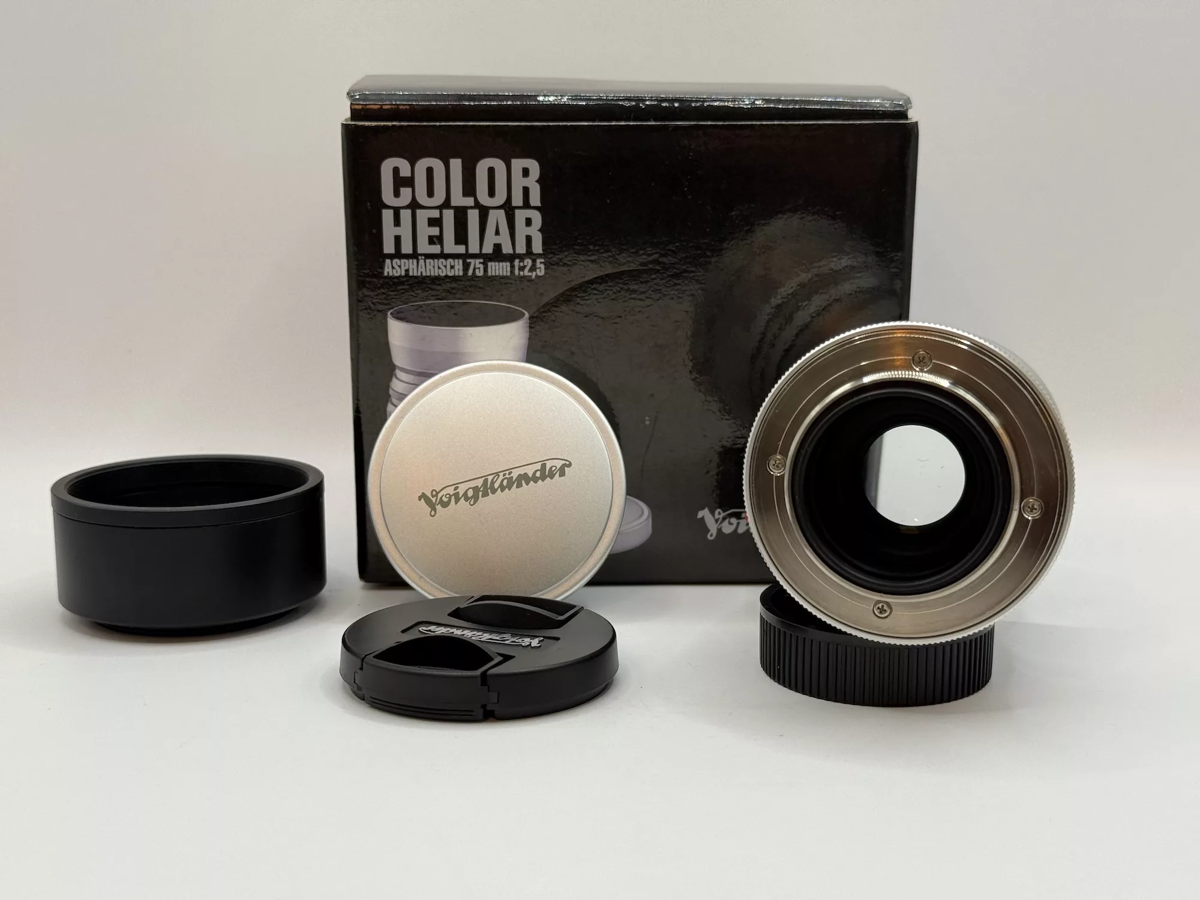 Voigtländer Color Heliar Aspherical 75/2.5 LTM